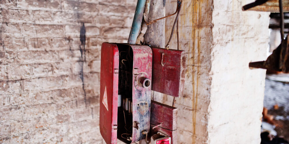 Marode Elektroinstallationen